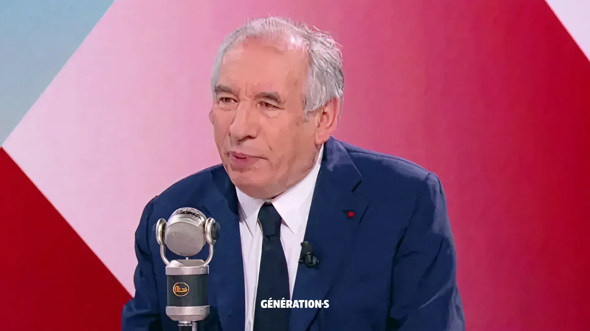 Visuel AME, franchises médicales : Bayrou en sursis menace l’accès aux soins