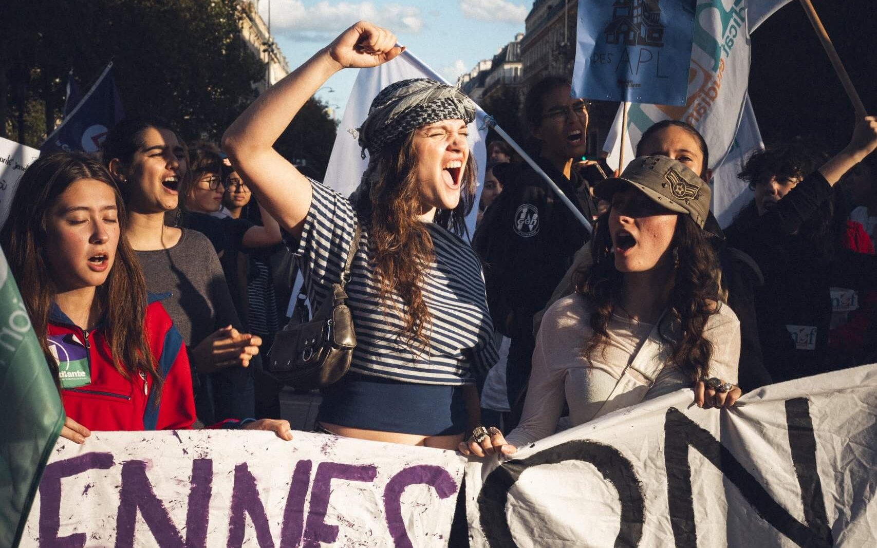 Visuel Solidarité avec les lycéen·nes mobilisé·es